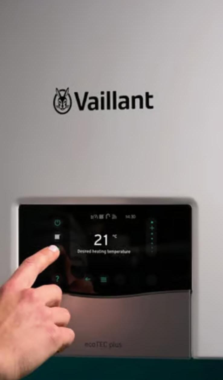 Vaillant ecoTEC plus boiler touchscreen control set to 21°C desired heating temperature